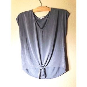 ☁️GREEN ENVELOPE TIE KNOT BLOUSE☁️